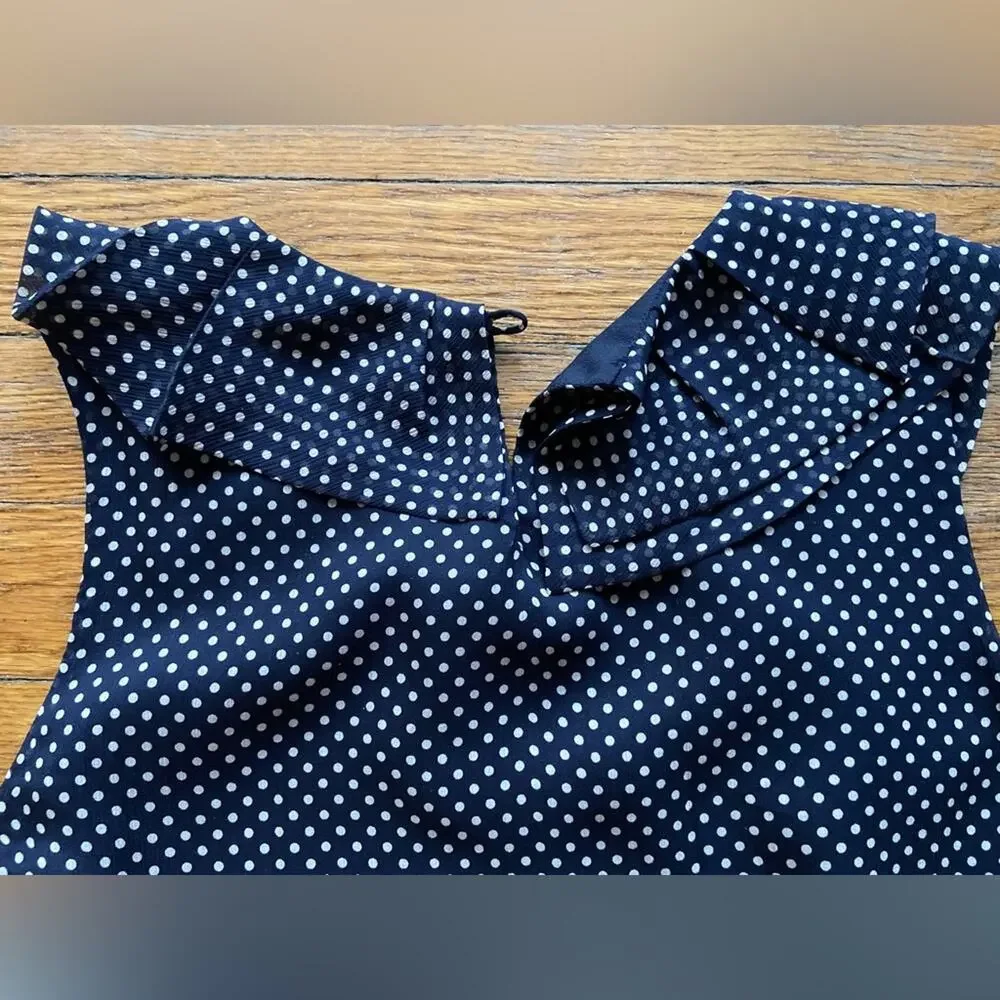 JCREW Navy Blue Polka Dotted Sleeveless Ruffle Collar Silk Blouse sz 0